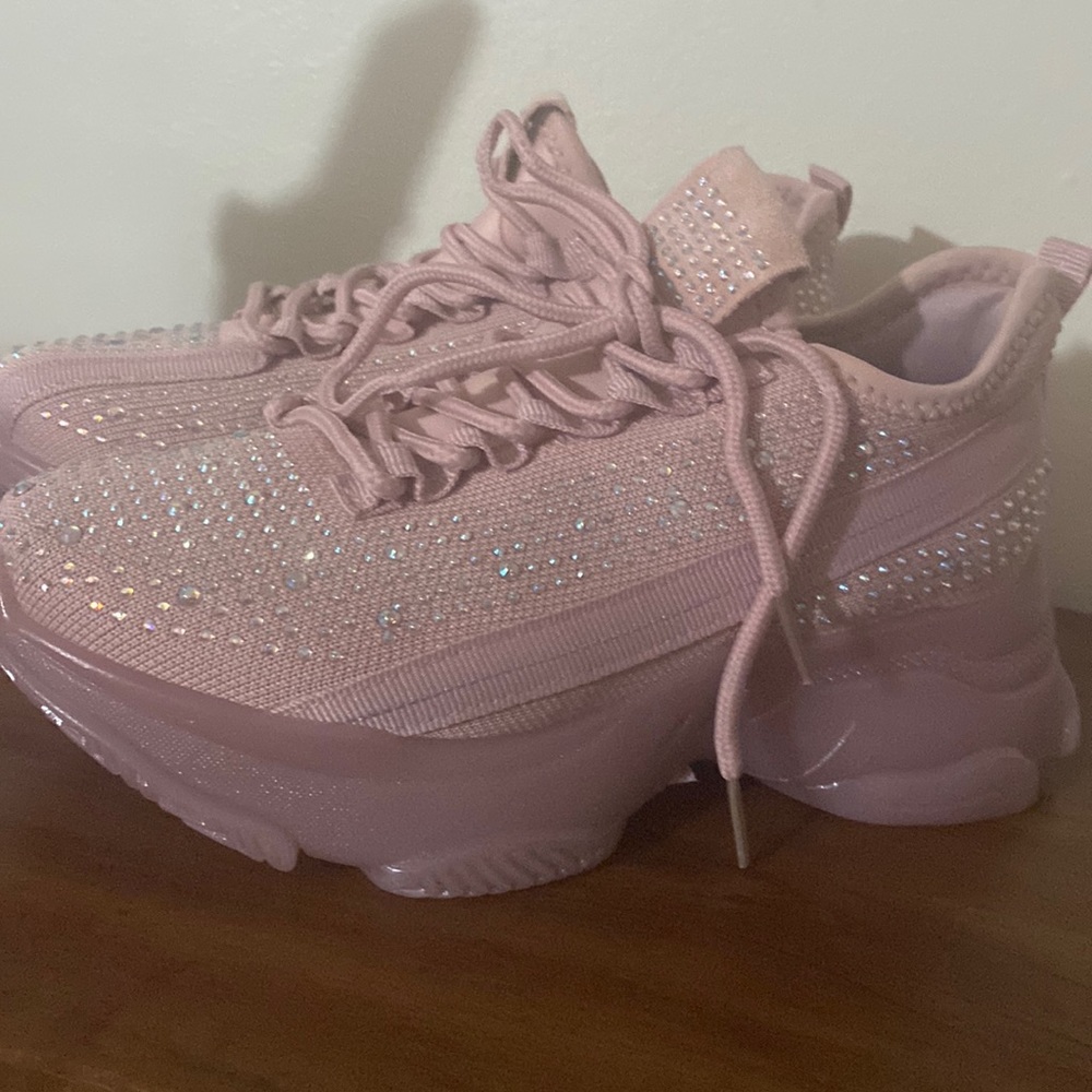 Shoes girl